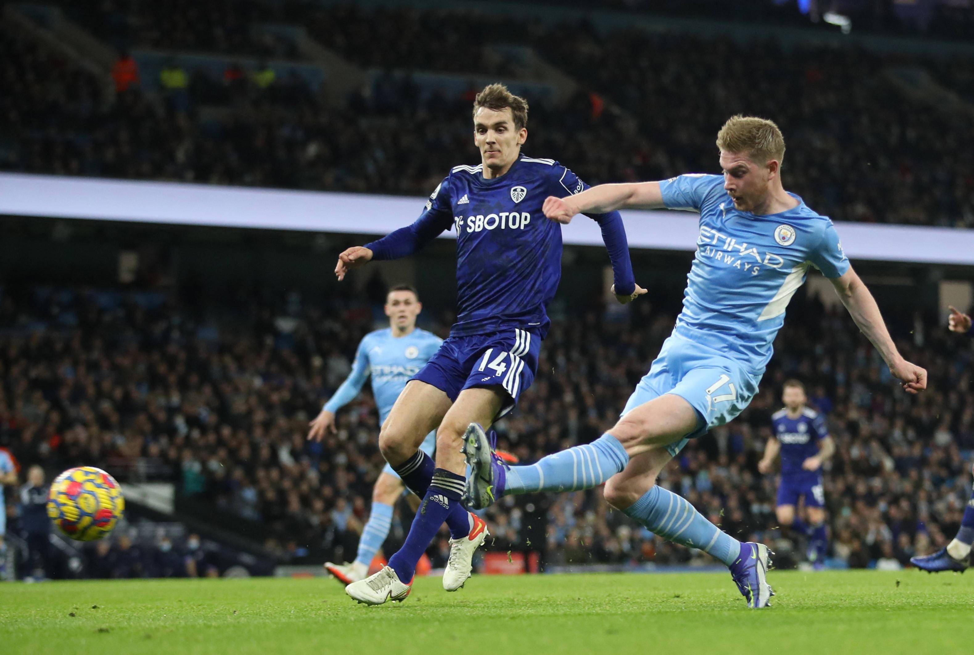 最炫民族风：“摔”的是力量与技巧，“跤”的是朋友中国新闻网.